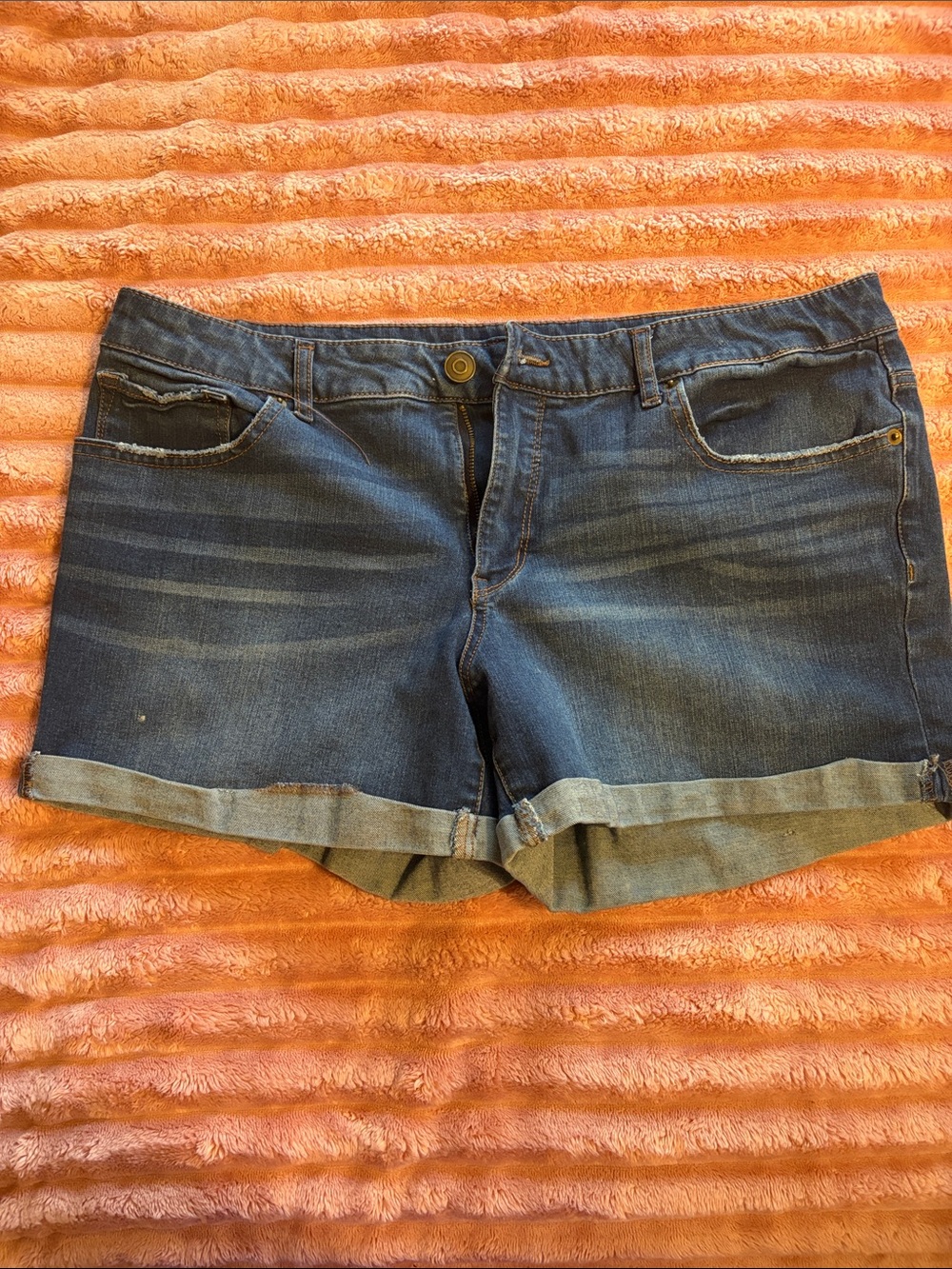 Time and Tru Dark Blue Rolled Hem Denim Shorts